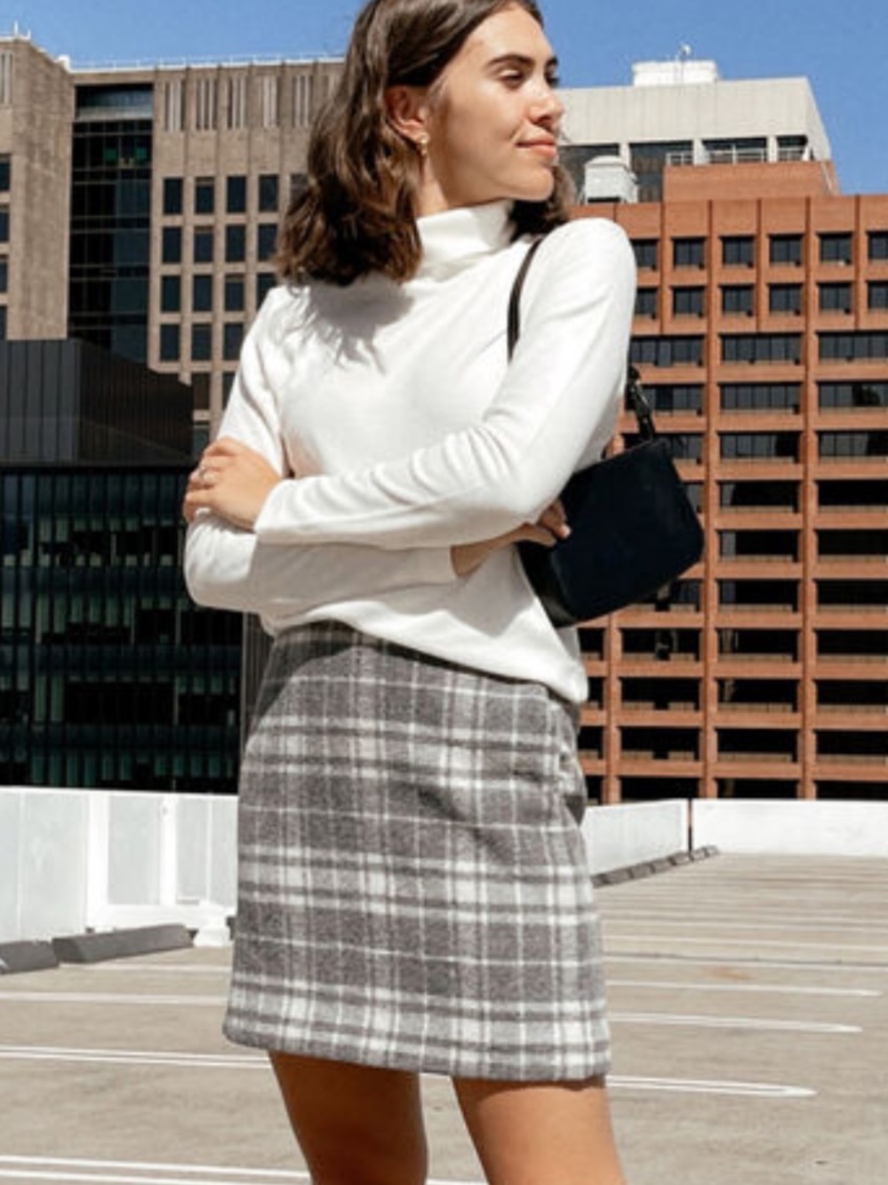 UNIQLO Wool Mini Skirt Plaid Checked Size 6 Academic Preppy Classic Fall Neutral